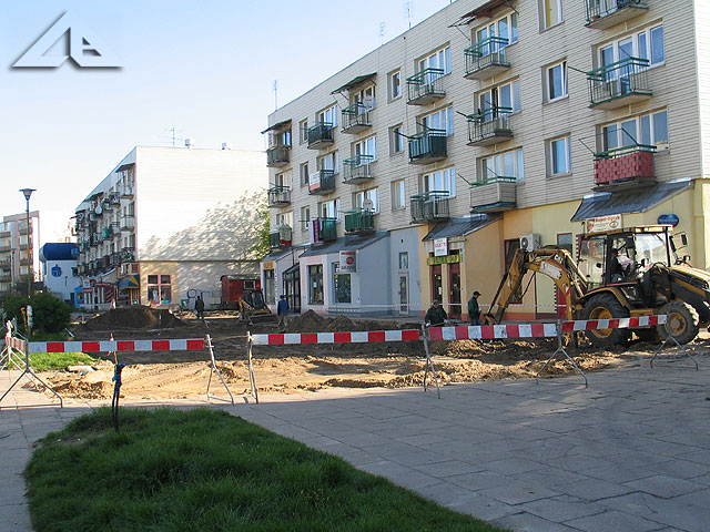 Rozpoczête prace remontowe na pasa¿u Osiedla Niepodleg³o¶ci. Widok w kierunku pó³nocno-wschodnim.<br>Prace rozpoczê³y siê 5 maja 2008 r.